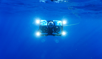Blue ROV adapted for confined space  marine pipeline internal inspection
